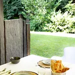 Le Parc Du Chateau 4* Hermonville