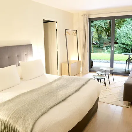 Le Parc Du Chateau 3*