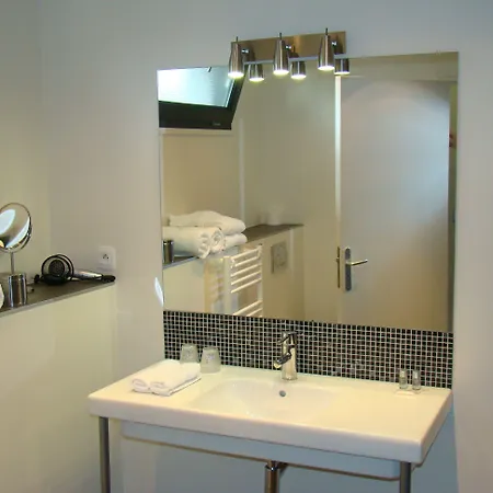 Le Parc Du Chateau Bed & Breakfast 4*