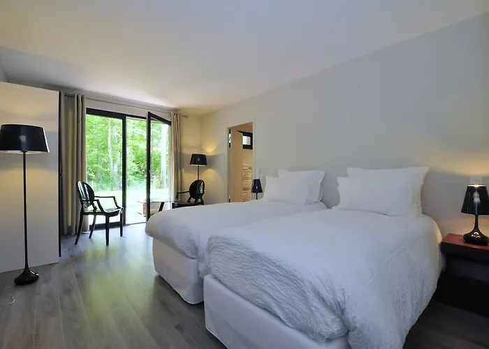 Le Parc Du Chateau فندق مبيت وإفطار